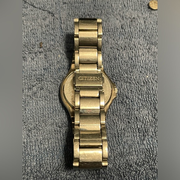 Seiko Watch Mens Quartz Two Tone Date dark blue minor scratches good condition - Picture 6 of 9